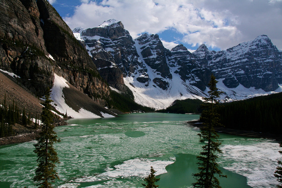 Mid-thaw, Moraine Lake